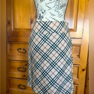 Burberry skirt. Size 38